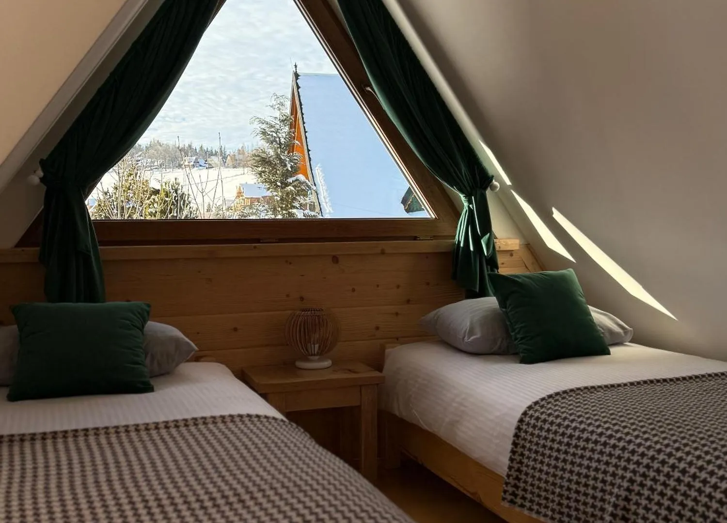 Widok Apartamenty زاكوباني